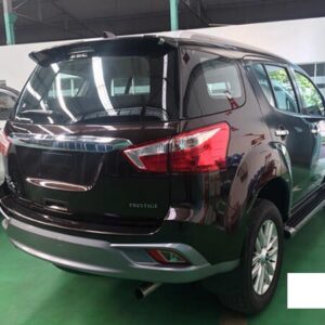 ISUZU MUX 1.9L MT ( Số Sàn ) 2023