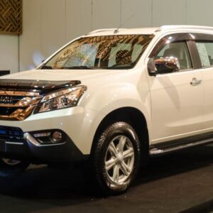 ISUZU MUX 1.9L MT ( Số Sàn ) 2023